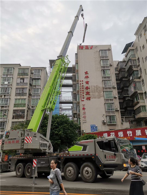 江北区吊车租赁需要注意事项