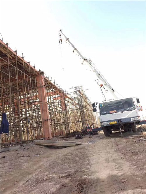 江北区吊车作业的安全注意事项有哪些？