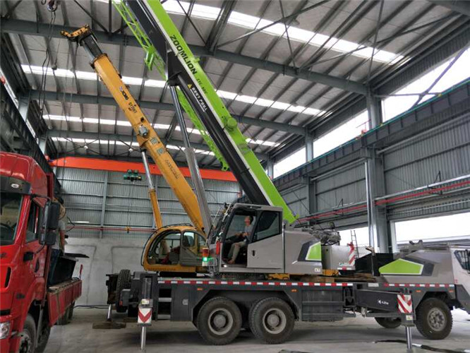 江北区高空车出租需要注意哪些安全事项？